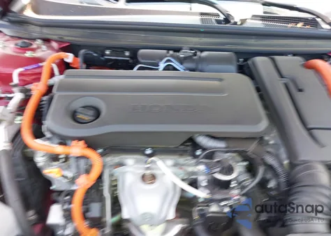 2024 Honda Accord Hybrid Sport-L z USA, uszkodzony, nr VIN 1HGCY2F78RA024495